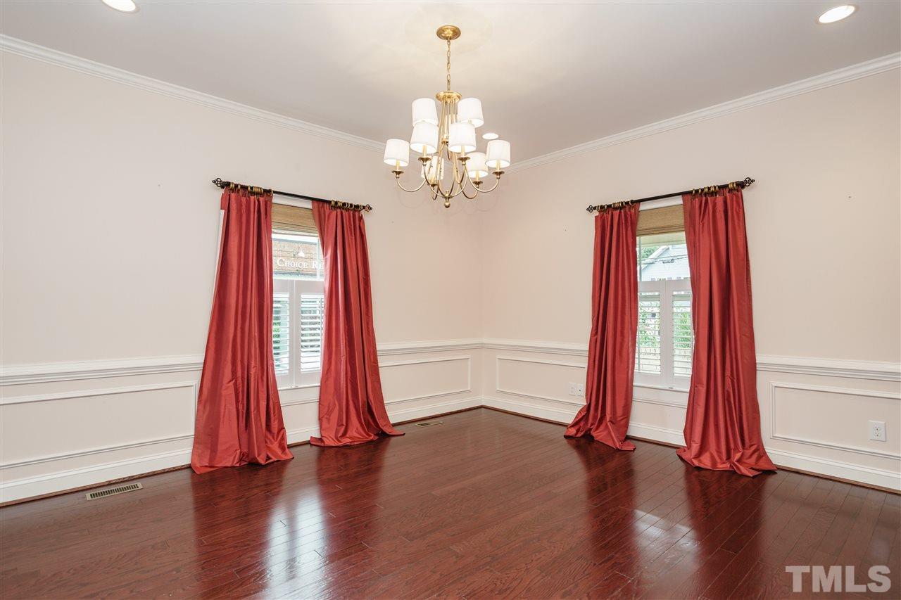 119 East Whitaker Mill Road Raleigh, NC 27608 - Photo 7 of 23