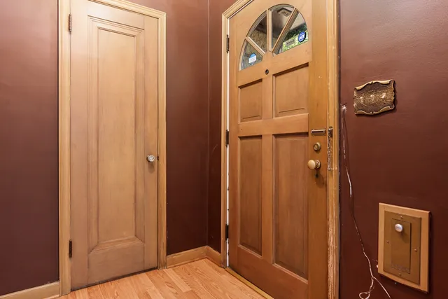 a view of a hallway with elevator