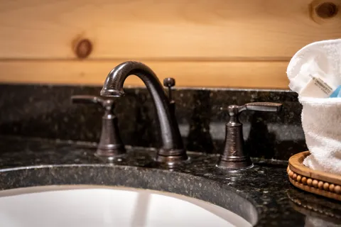 $625,000 | 240 Forrest Loop Way, Gatlinburg, TN 37738