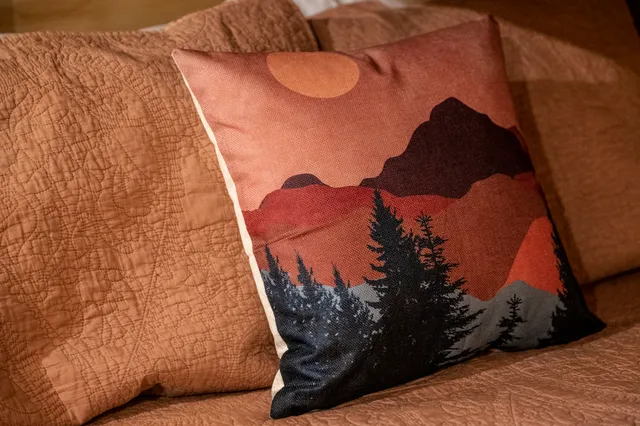 $625,000 | 240 Forrest Loop Way, Gatlinburg, TN 37738