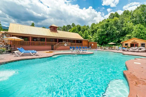 $625,000 | 240 Forrest Loop Way, Gatlinburg, TN 37738