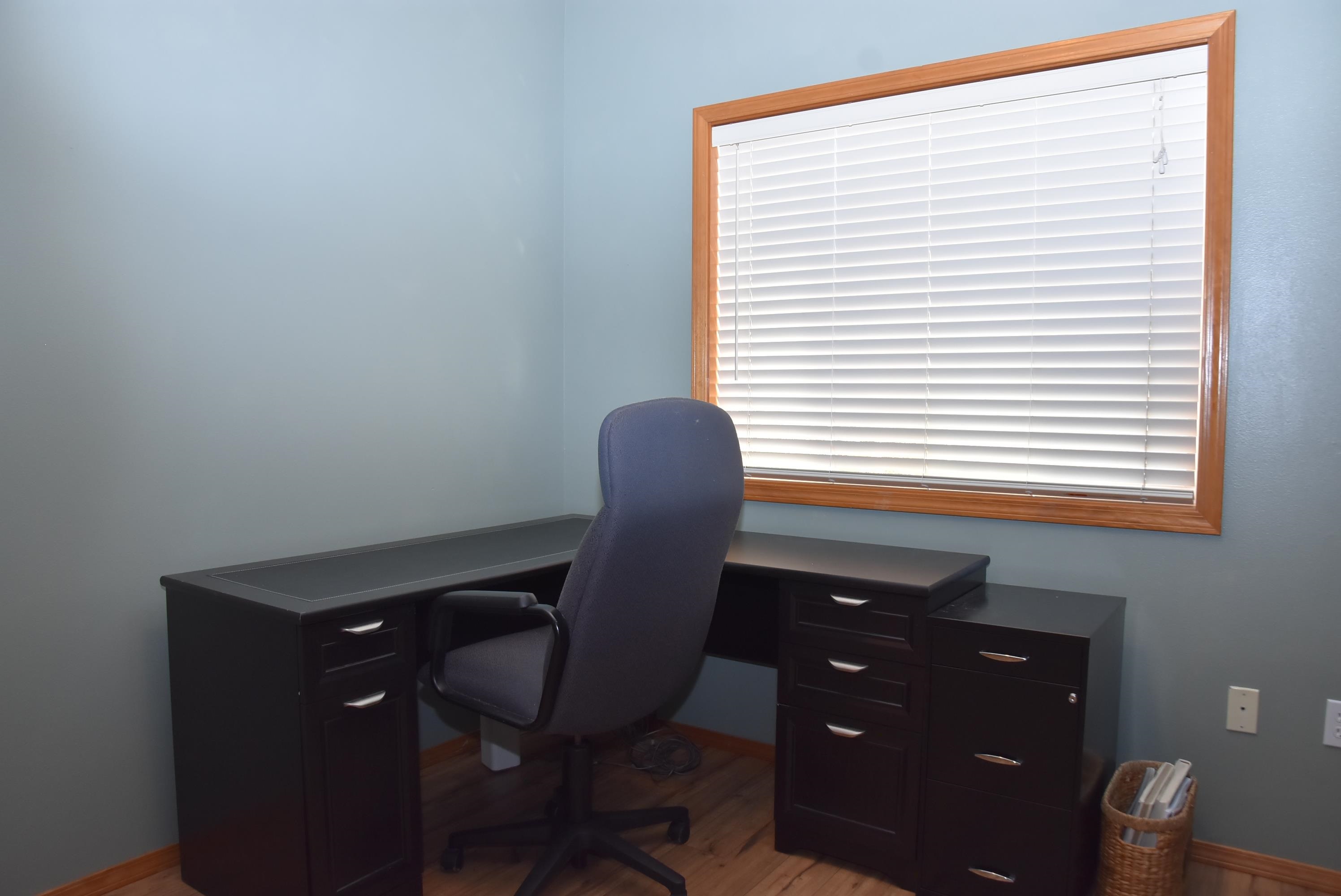 4413 East Winfield Road Mead, WA 99021 - Photo 16 of 34