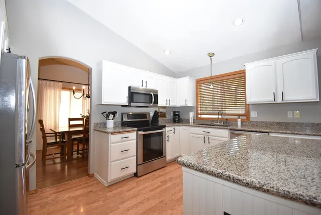 $649,900 | 4413 East Winfield Road, Mead, WA 99021