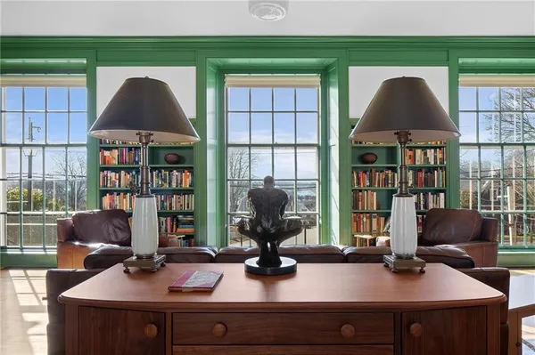 $7,000 | 238 Highland Road, Tiverton, RI 02878