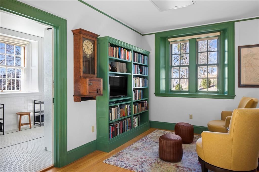 238 Highland Road Tiverton, RI 02878 - Photo 16 of 35