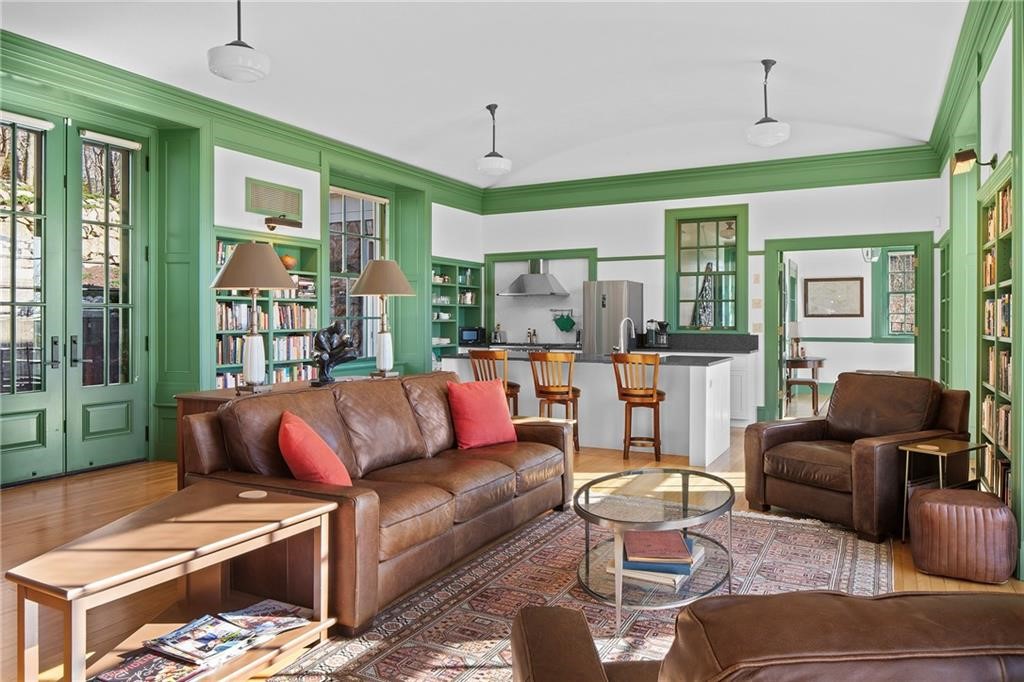 238 Highland Road Tiverton, RI 02878 - Photo 3 of 35