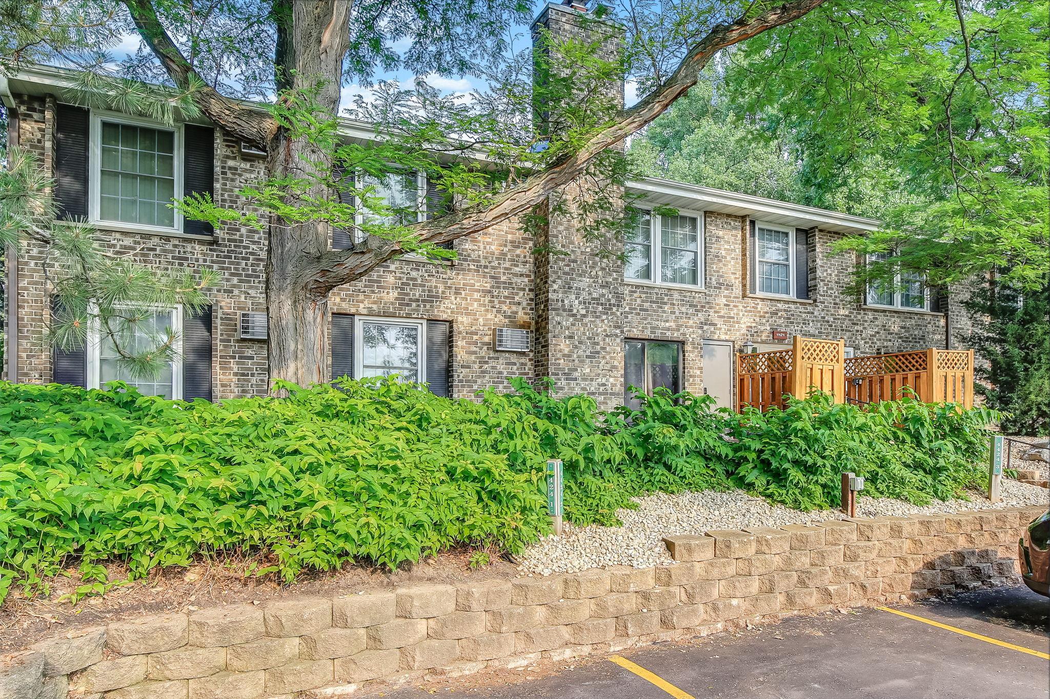 4424 Cedar Lake Road, Unit 1 St. Louis Park, MN 55416 - Photo 2 of 20