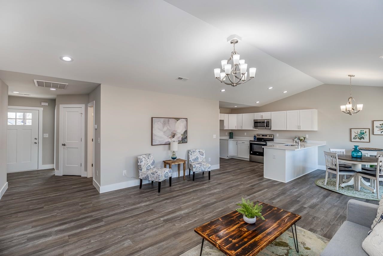 75 Sunrise Road Spartanburg, SC 29302 - Photo 4 of 13 Gallery Image 4