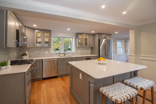 $2,450,000 | 492 Merrimac Street, Newburyport, MA 01950