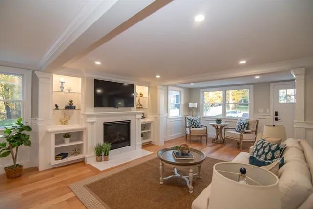$2,450,000 | 492 Merrimac Street, Newburyport, MA 01950