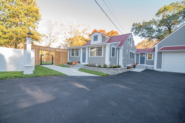 $2,450,000 | 492 Merrimac Street, Newburyport, MA 01950