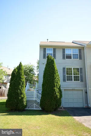 $575,000 | 46760 Hobblebush Terrace, Sterling, VA 20164