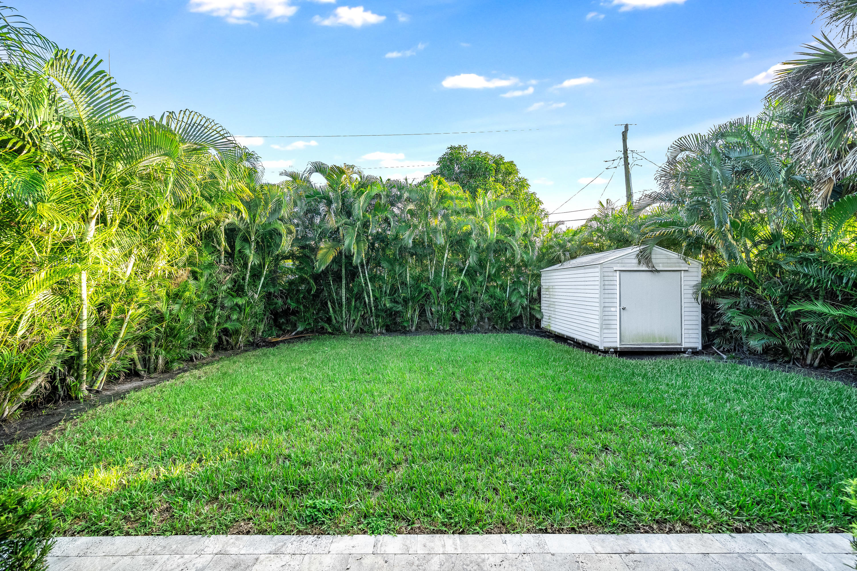 214 Northeast 10th Street Delray Beach, FL 33444 - Photo 25 of 32 _JOY8031