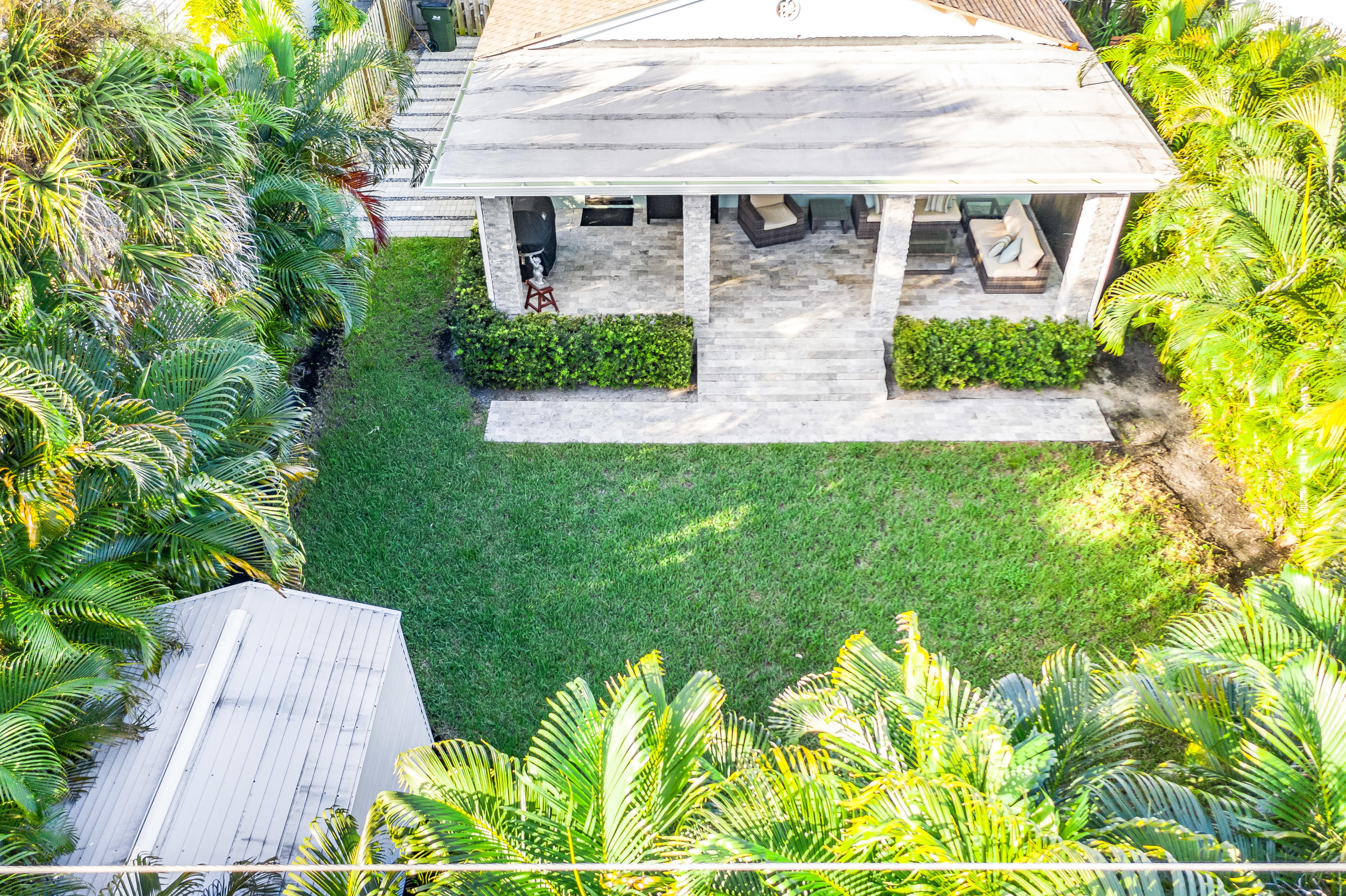 214 Northeast 10th Street Delray Beach, FL 33444 - Photo 28 of 32 DJI_0527