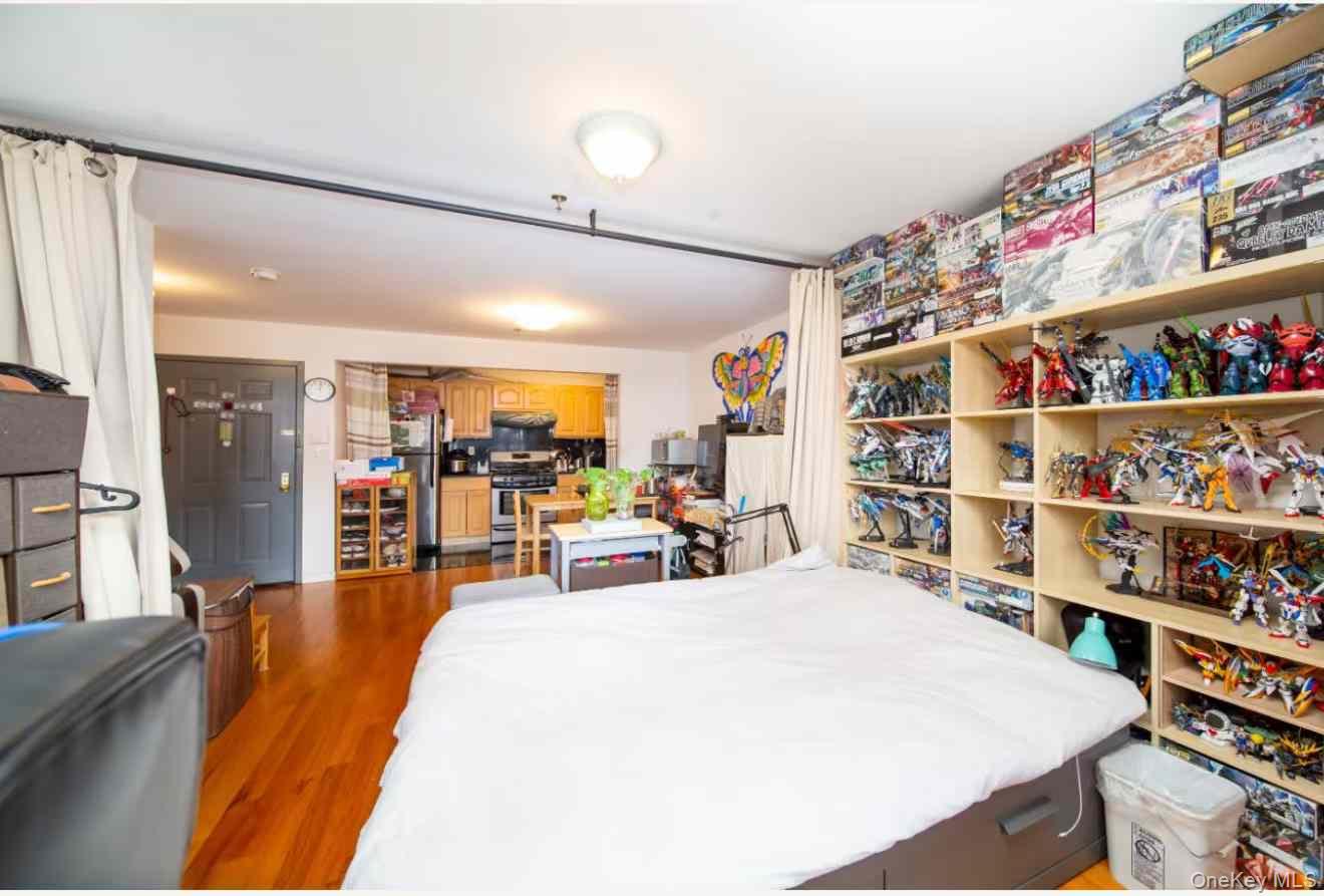 37-33 107th Street, Unit 2A Queens, NY 11368 - Photo 2 of 10