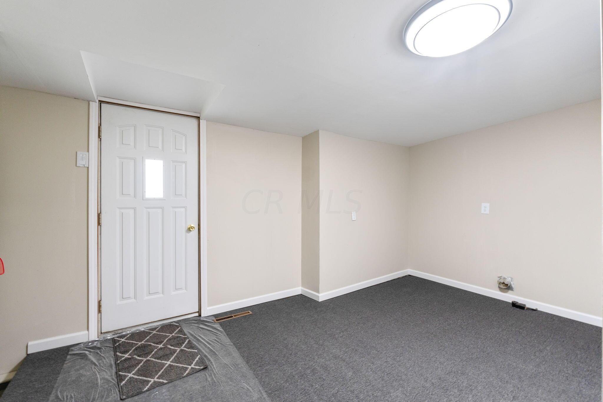 460 North High Street La Rue, OH 43332 - Photo 20 of 41 460 N High Street (Interior)-27