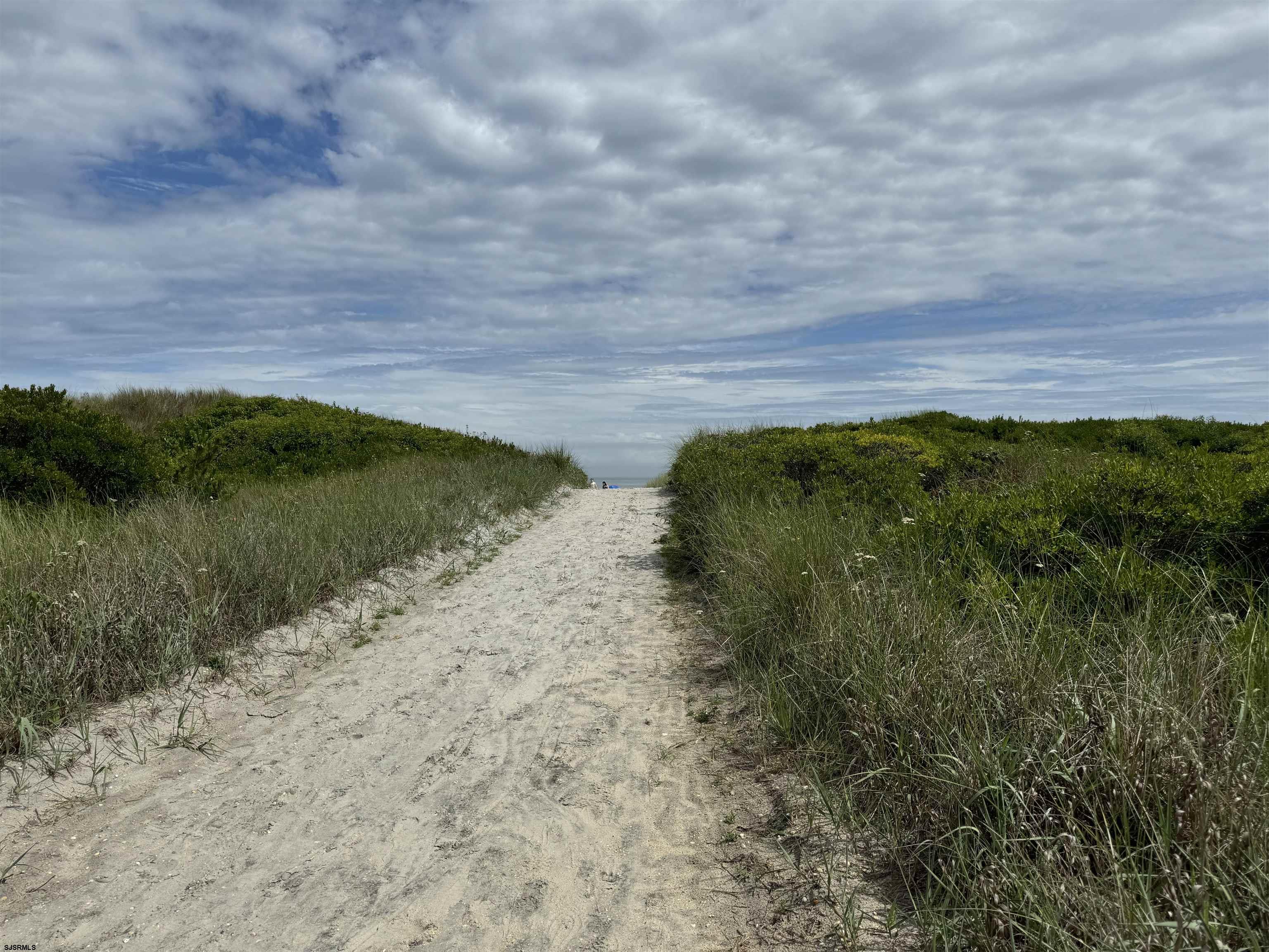 339 South 37 Beach Block Street, Unit FIRST Brigantine, NJ 08203 - Photo 21 of 23