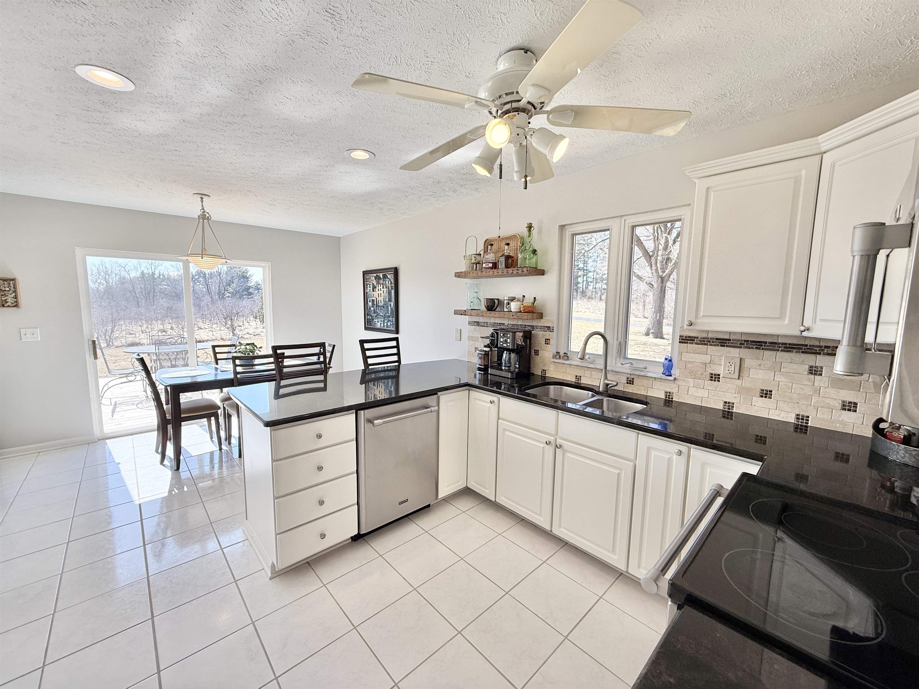 7188 Edwardsville Road Rockford, IL 61102 - Photo 21 of 73