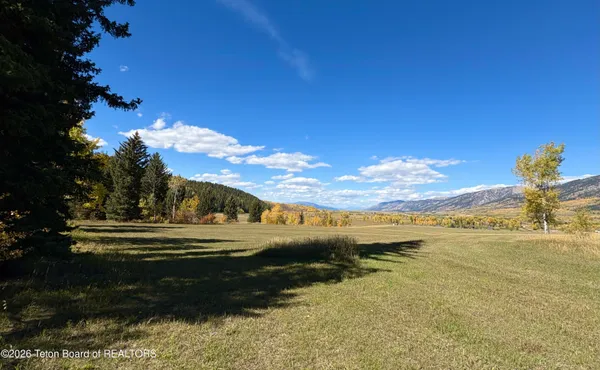 $2,500,000 | 123 County Road 123, Bedford, WY 83112