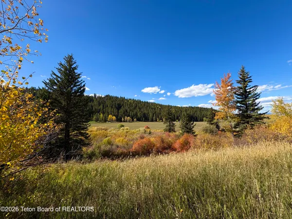 $2,500,000 | 123 County Road 123, Bedford, WY 83112