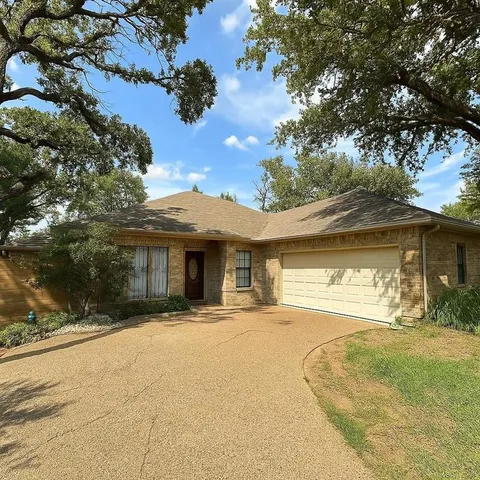 $449,000 | 2909 Gainesborough Drive, Dallas, TX 75287