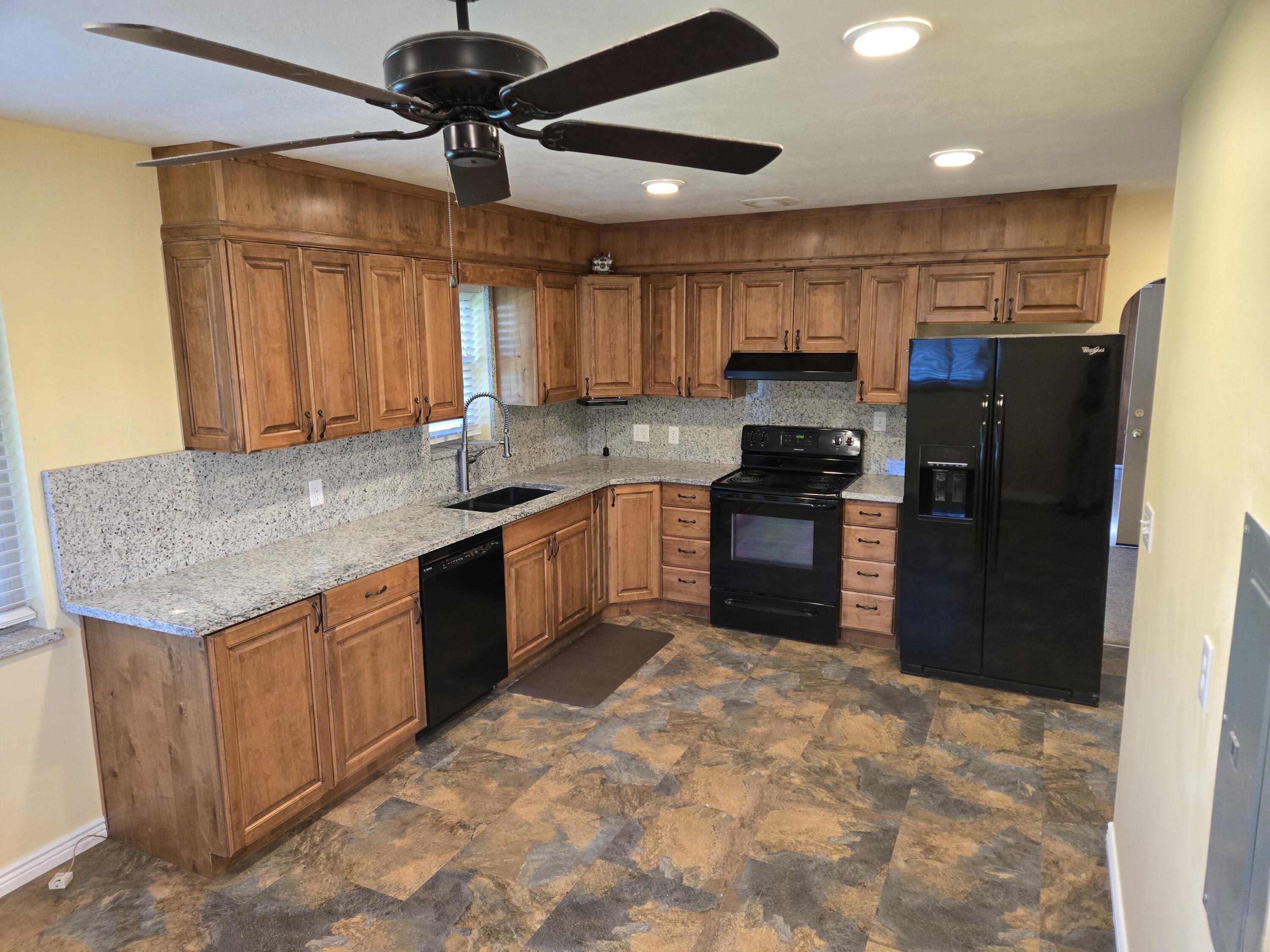3414 Fowler Avenue Ogden, UT 84403 - Photo 15 of 39 Kitchen