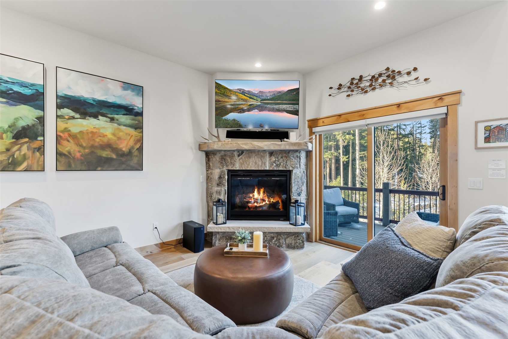 736 Independence Road, Unit 4B Keystone, CO 80435 - Photo 2 of 39 Gallery Image 2