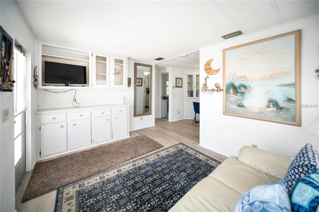 10315 Cortez Road West, Unit 604 Bradenton, FL 34210 - Photo 6 of 40