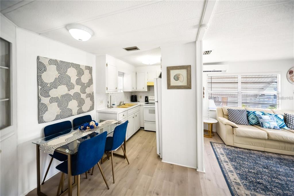 10315 Cortez Road West, Unit 604 Bradenton, FL 34210 - Photo 8 of 40