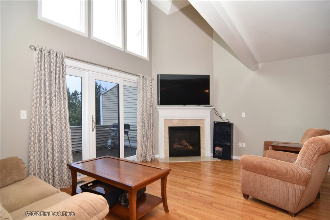 80 Fisher Road, Unit 93 Cumberland, RI 02864 - Photo 14 of 35