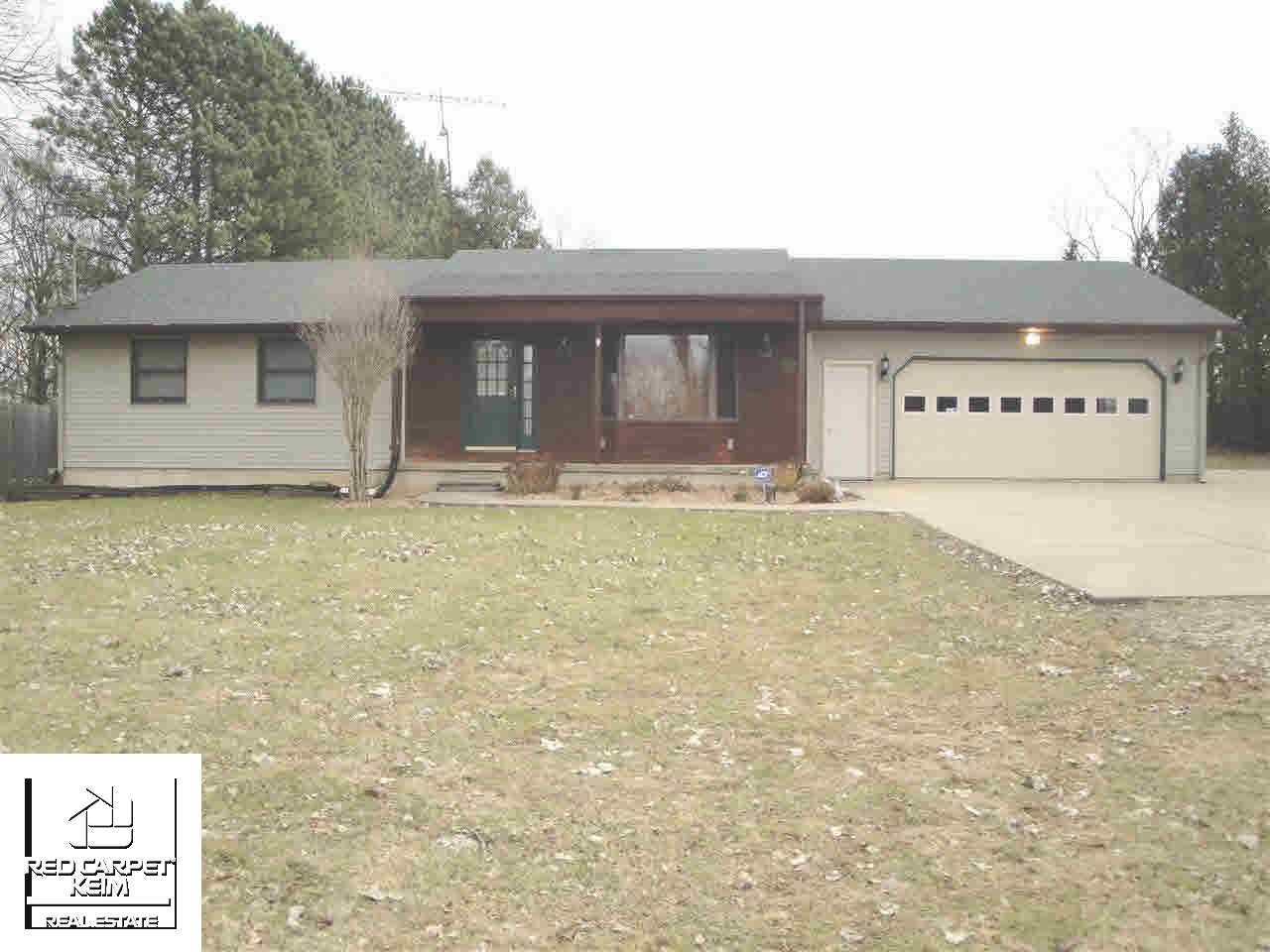 4373 Dublin Road Burton, MI 48529 - Photo 1 of 23 21396167.JPG