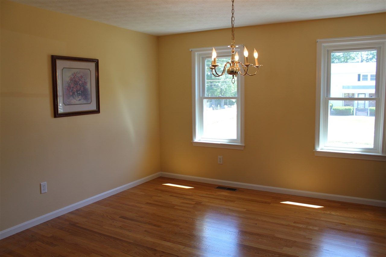 3 Hutton Street Nashua, NH 03060 - Photo 19 of 37
