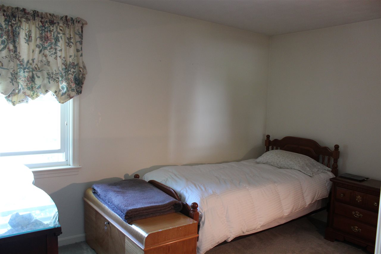 3 Hutton Street Nashua, NH 03060 - Photo 23 of 37