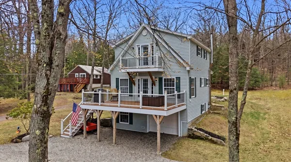 $699,900 | 4 Penobscott Path, Gilmanton, NH 03237