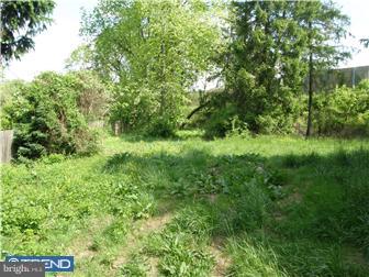 2005 Pioneer Road Huntingdon Valley, PA 19006 - Photo 4 of 6 Gallery Image 4