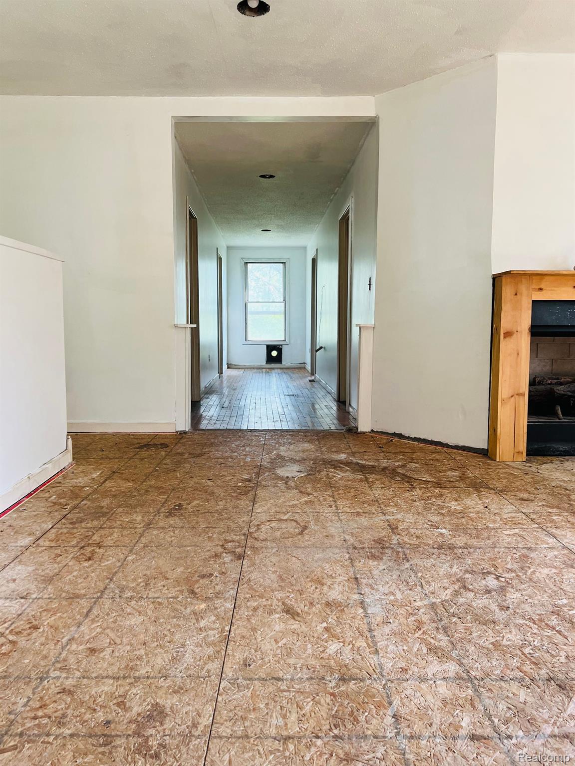 13690 Sumpter Road Carleton, MI 48117 - Photo 5 of 24 Gallery Image 5