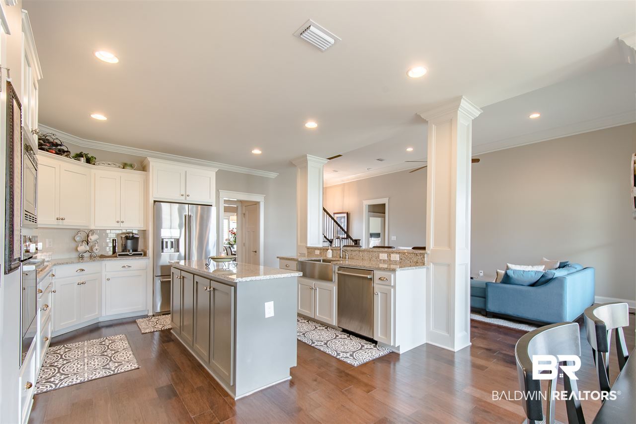 10441 Goodrich Way Daphne, AL 36526 - Photo 11 of 50 Kitchen