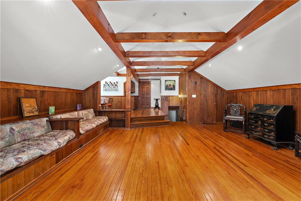 114 Pine Manor Sewickley, PA 15143 - Photo 24 of 40 a living room with furniture and a wooden floor