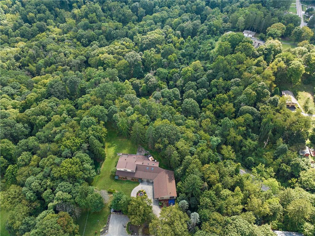 114 Pine Manor Sewickley, PA 15143 - Photo 3 of 40 an aerial view of a house with a yard