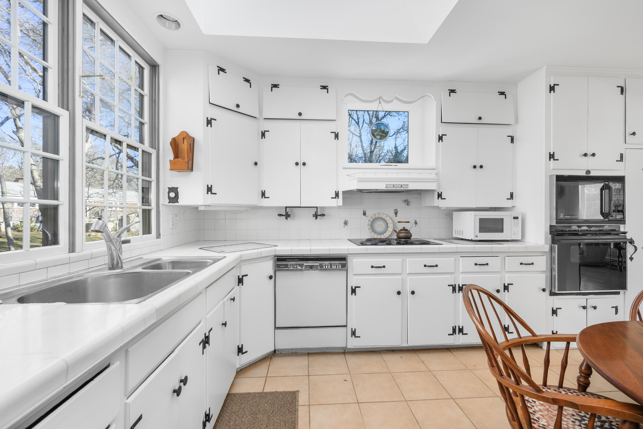 7 Howard Road Harwich, MA 02645 - Photo 11 of 23 DSC_3219