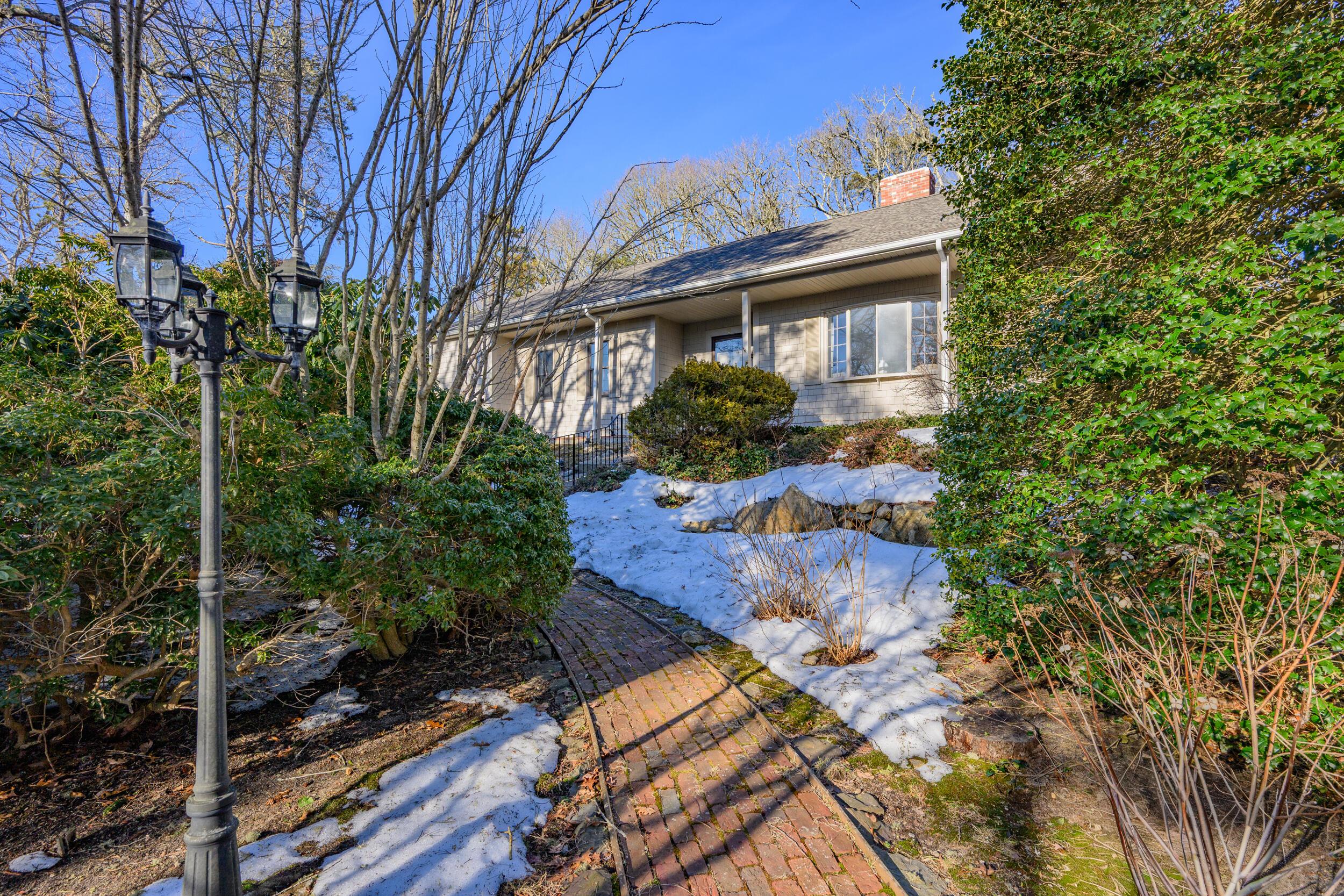 7 Howard Road Harwich, MA 02645 - Photo 2 of 23 DSC_3272