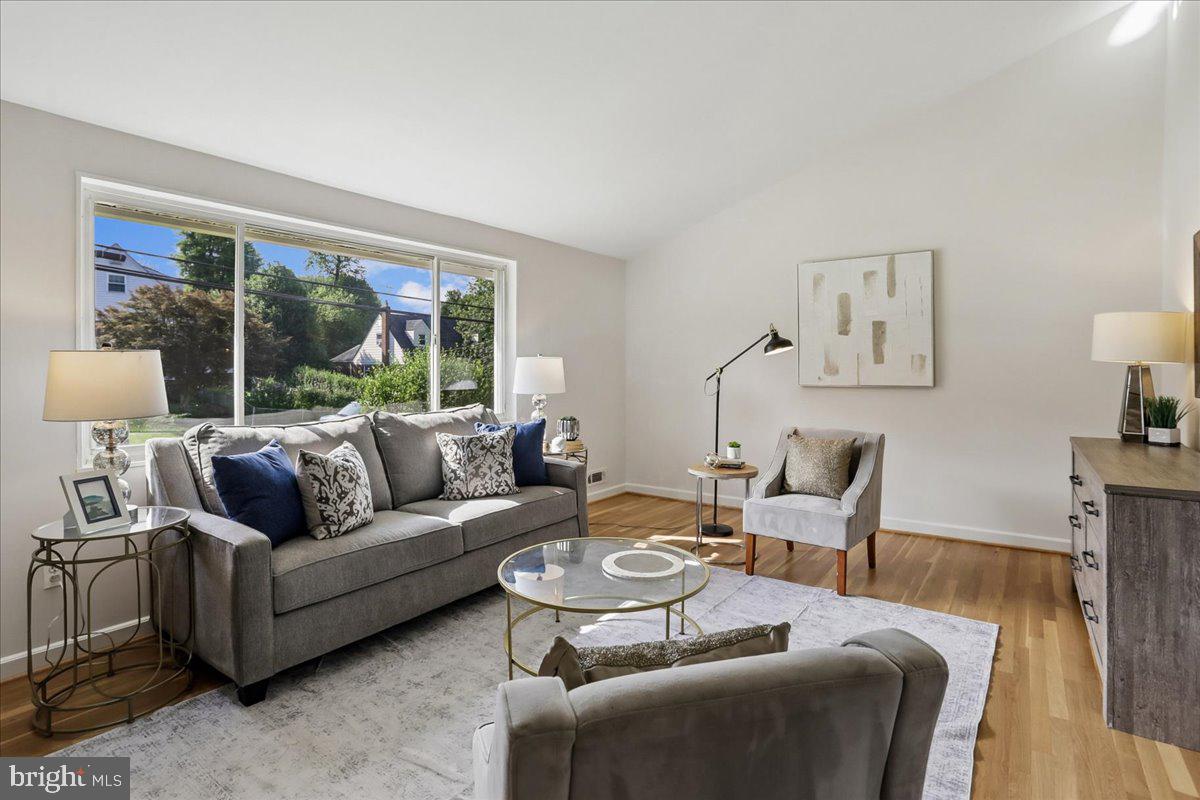 3515 Kayson Street Silver Spring, MD 20906 - Photo 5 of 49 Picture Window With a View