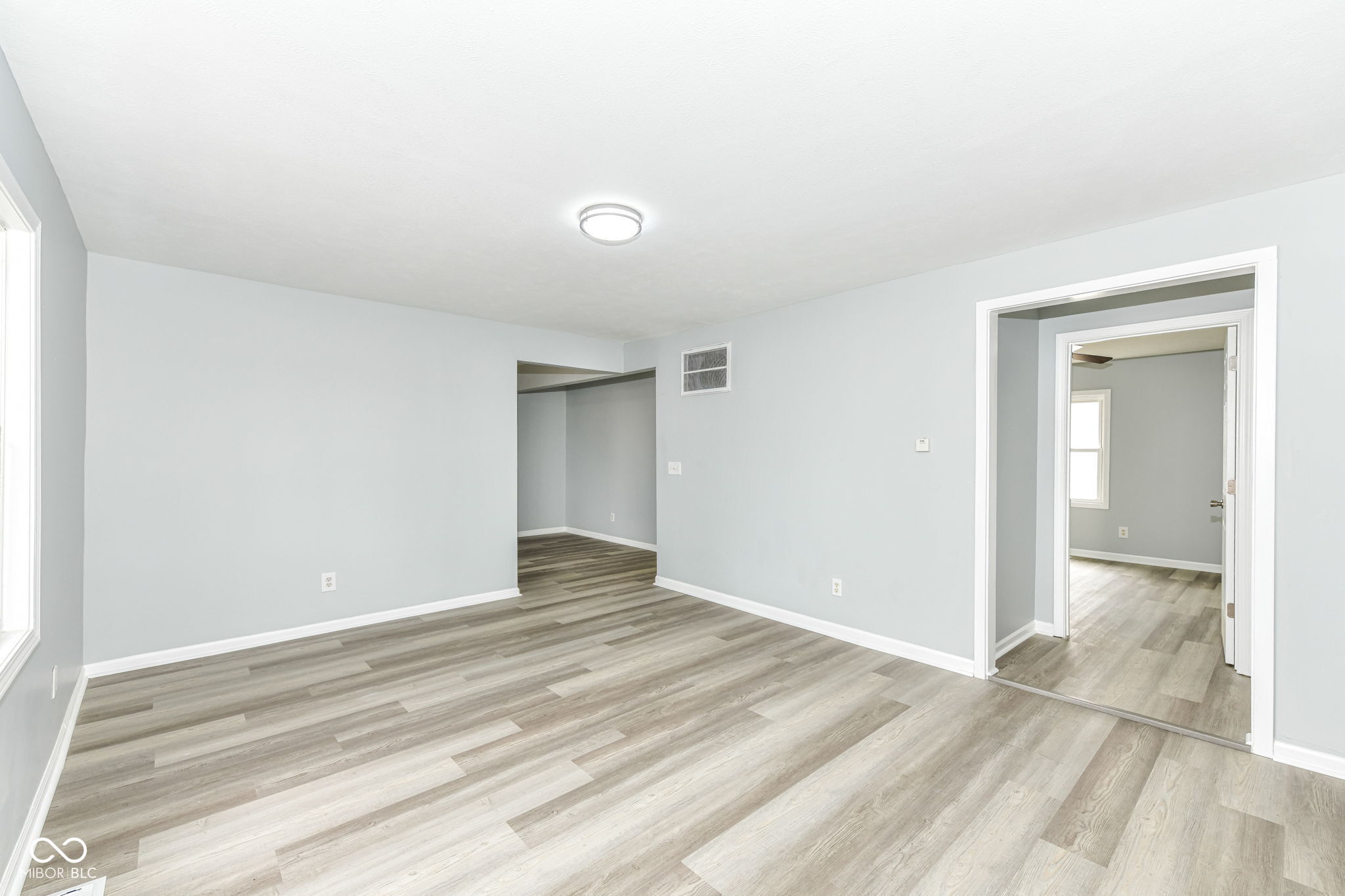 3244 South 200 East Anderson, IN 46017 - Photo 11 of 27