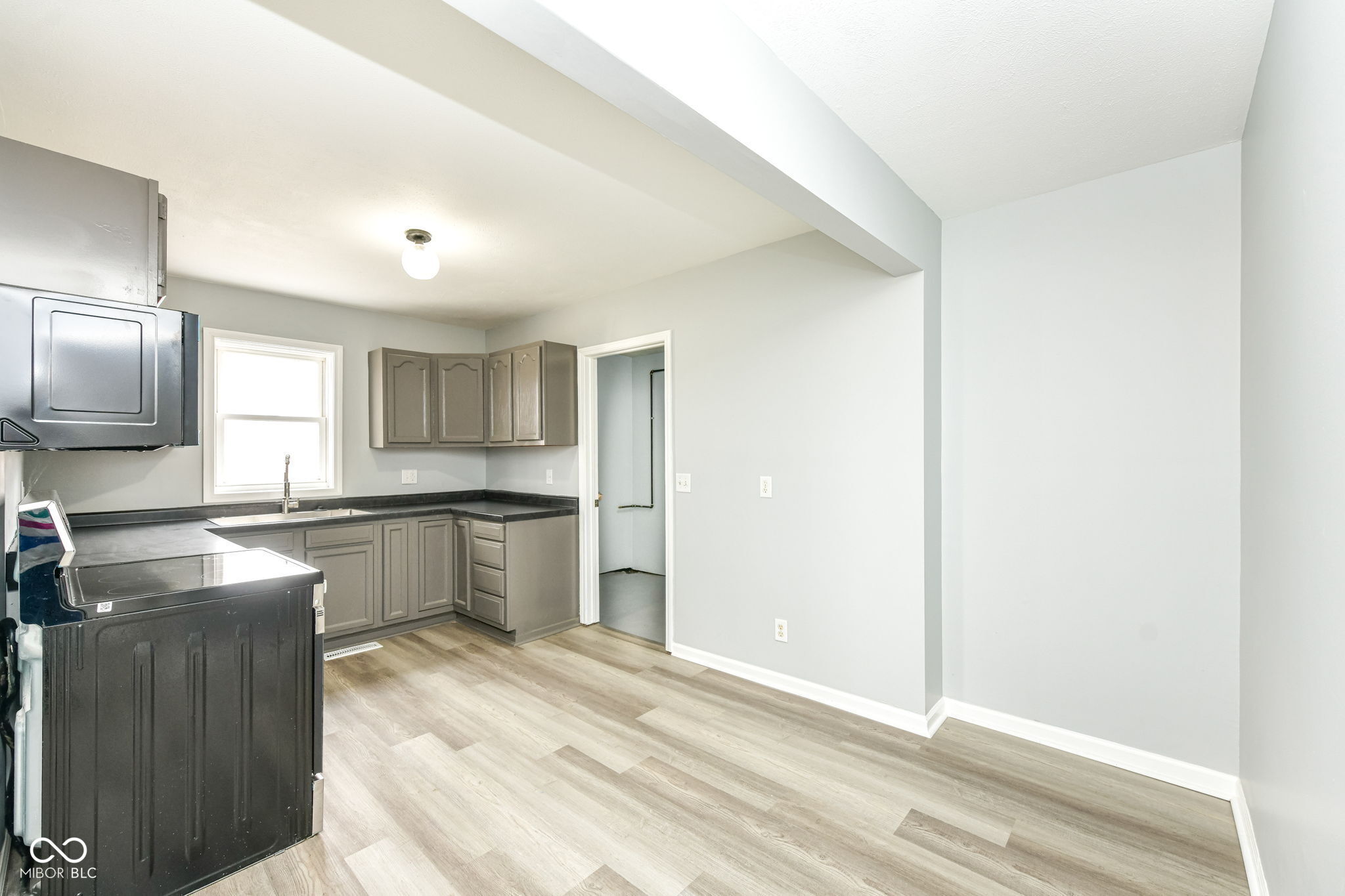 3244 South 200 East Anderson, IN 46017 - Photo 13 of 27