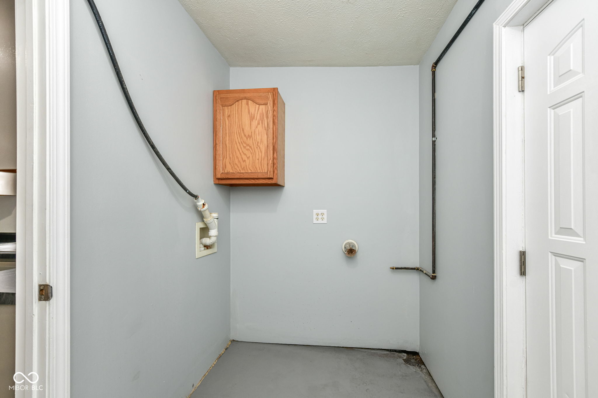 3244 South 200 East Anderson, IN 46017 - Photo 17 of 27