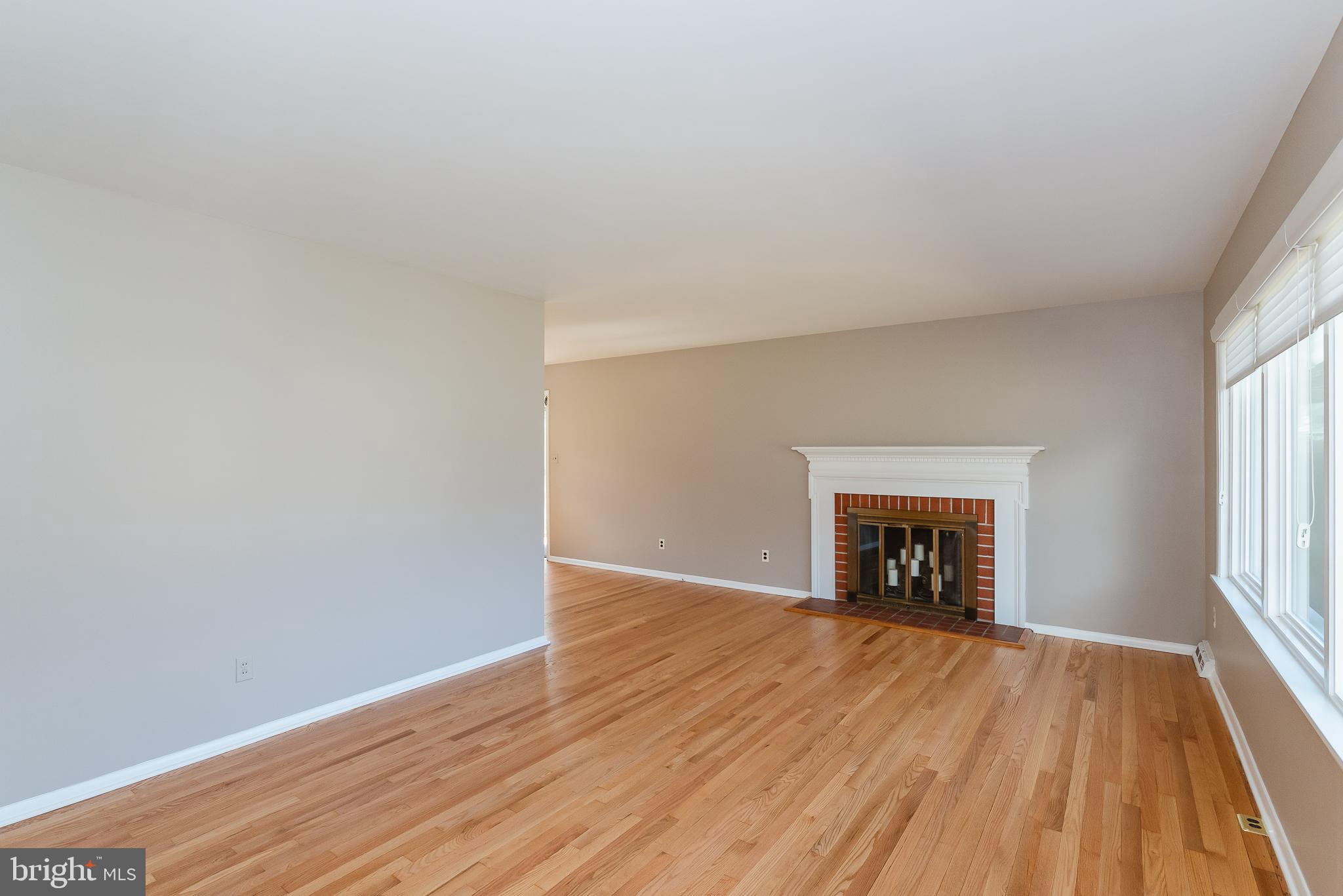105 East Ring Factory Road Bel Air, MD 21014 - Photo 6 of 49 Living Room