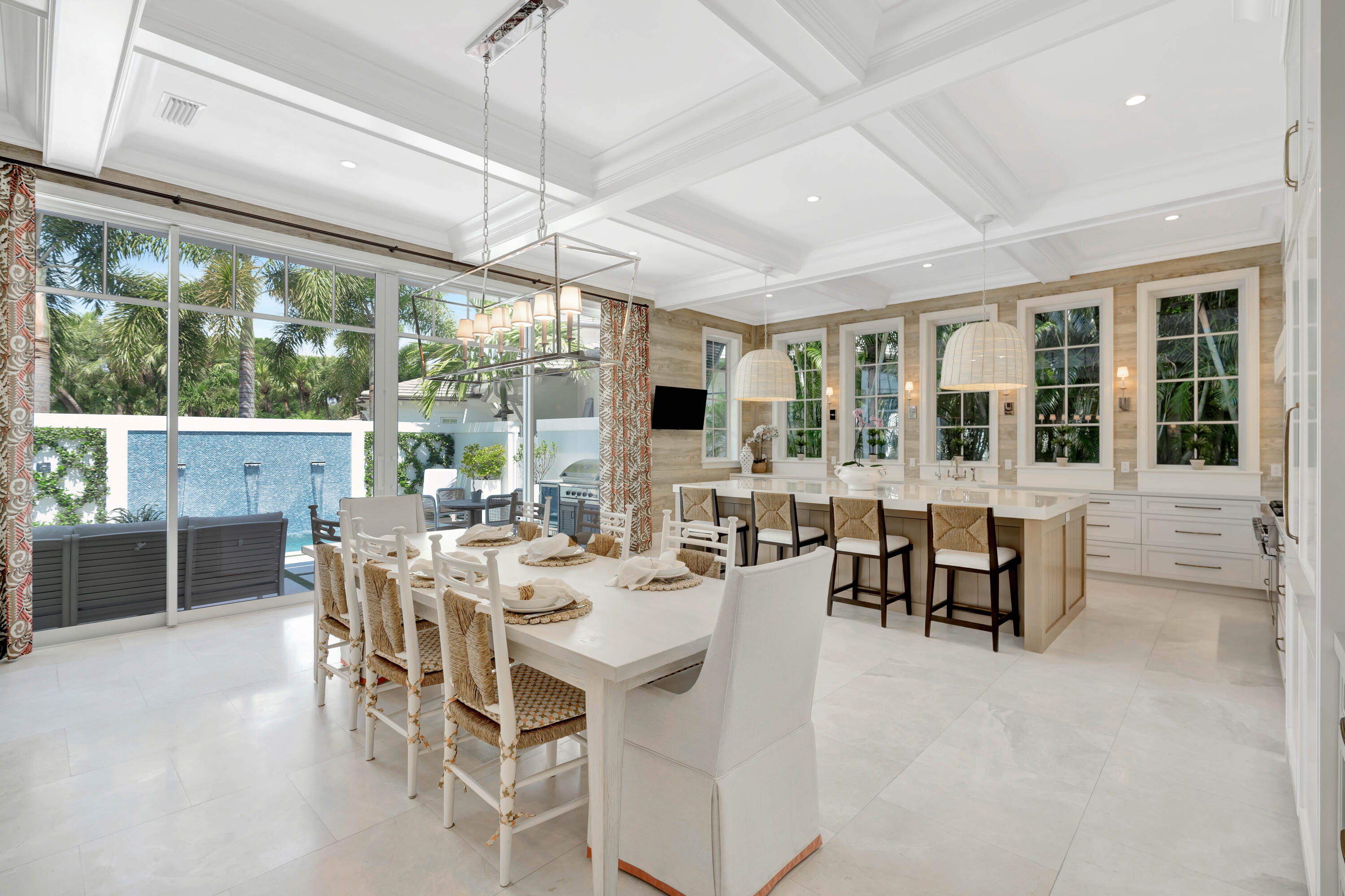 106 Micco Circle Jupiter, FL 33458 - Photo 11 of 49 10' Sliders