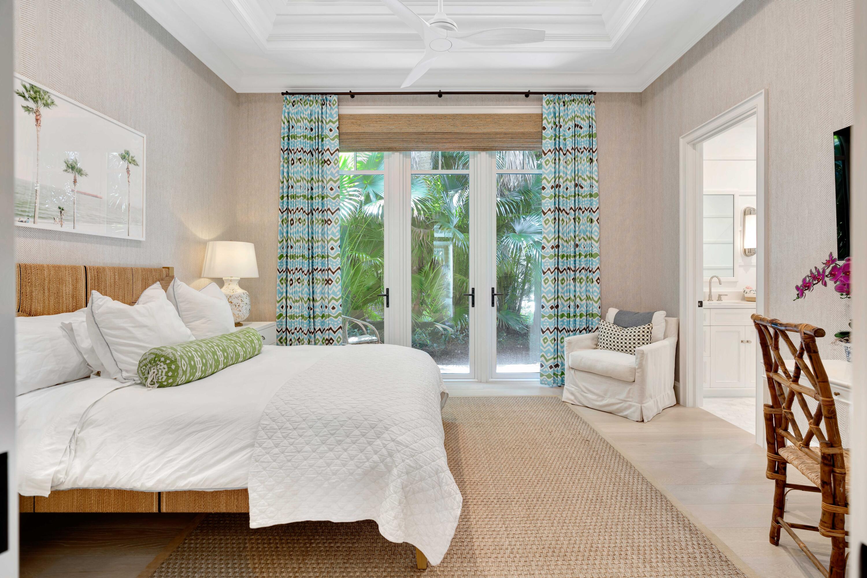 106 Micco Circle Jupiter, FL 33458 - Photo 28 of 49 Guest Suite 1