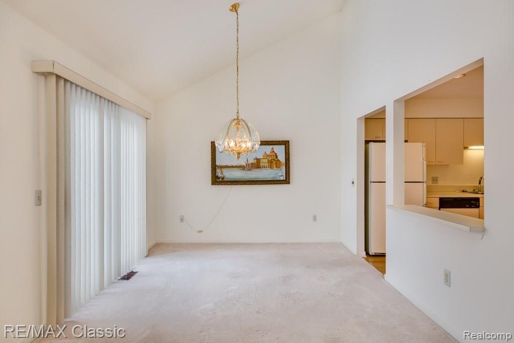 689 Charing Court, Unit 175 Rochester, MI 48307 - Photo 13 of 23 TP-20150214-0157-ENF.jpg