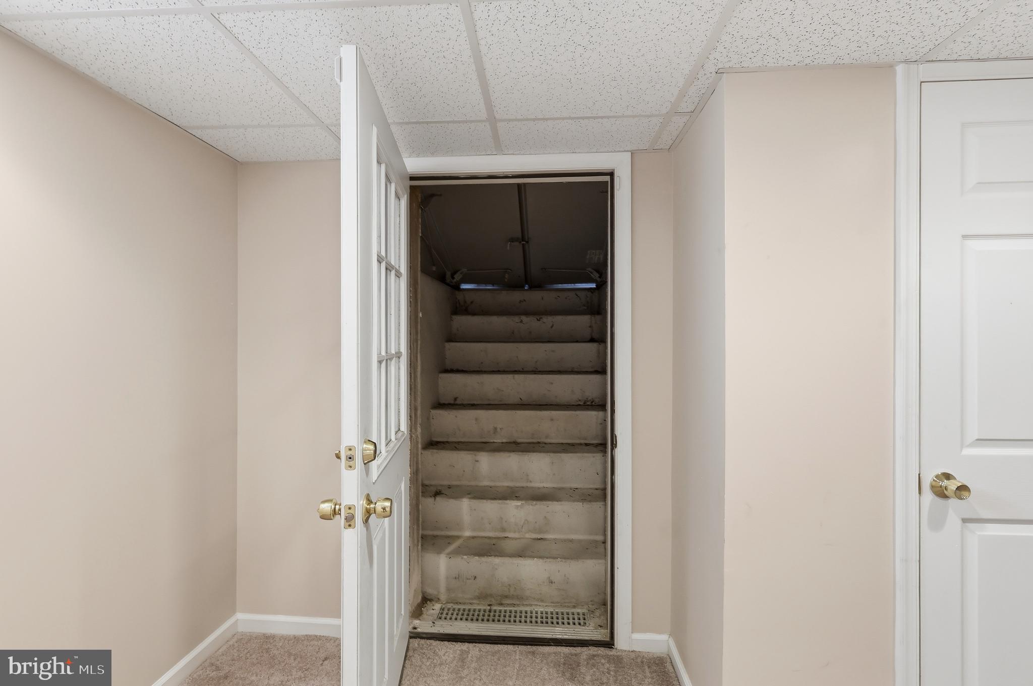 221 Valley Road Yardley, PA 19067 - Photo 48 of 69 Walk-Out